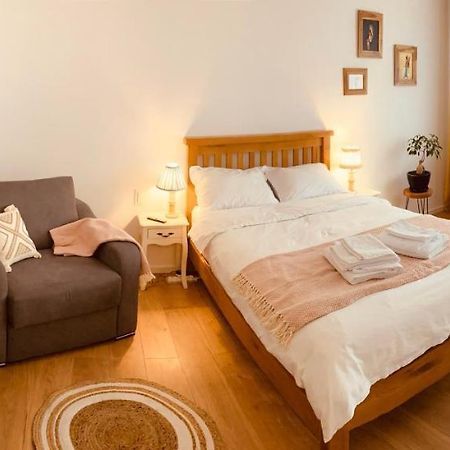 Warm And Cozy Studio Flat Near Straja Uricani  Luaran gambar